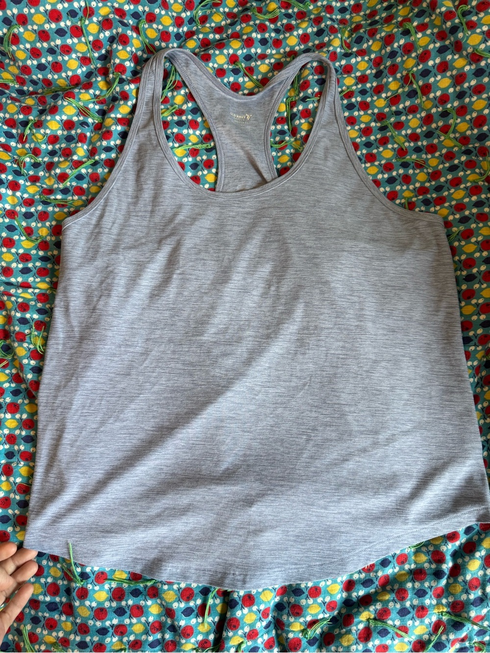 Old Navy Active Breathe On Go Dry Tanks in blue size Large